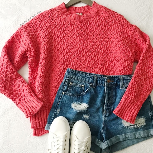 a new day Sweaters - NWT Warm Pink Textured Knit Crew Neck Sweater